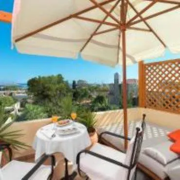 Fashion Boutique Nikos Takis Adults Only 4*