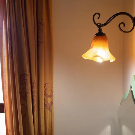 Fashion Boutique Nikos Takis Adults Only 4*
