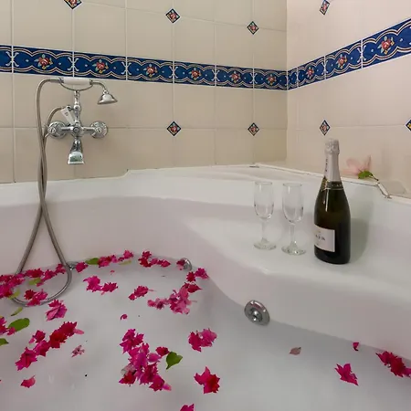 Hotel Fashion Boutique Nikos Takis Adults Only